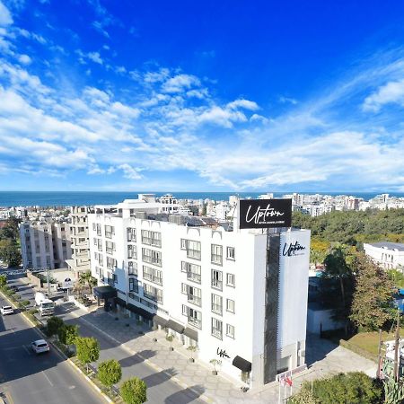 Uptown Bueyuek Anadolu Girne Hotel Екстериор снимка