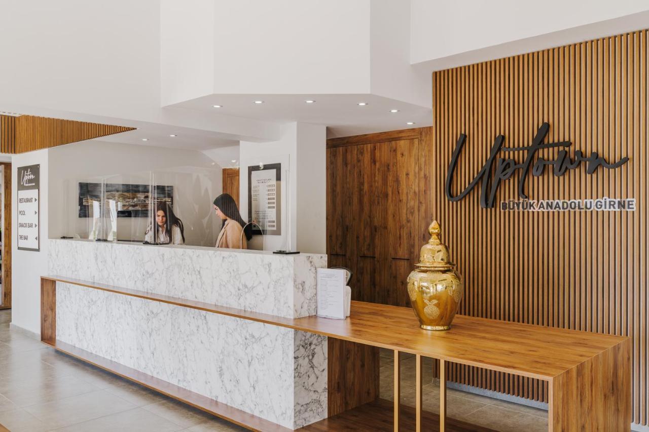 Uptown Bueyuek Anadolu Girne Hotel Екстериор снимка